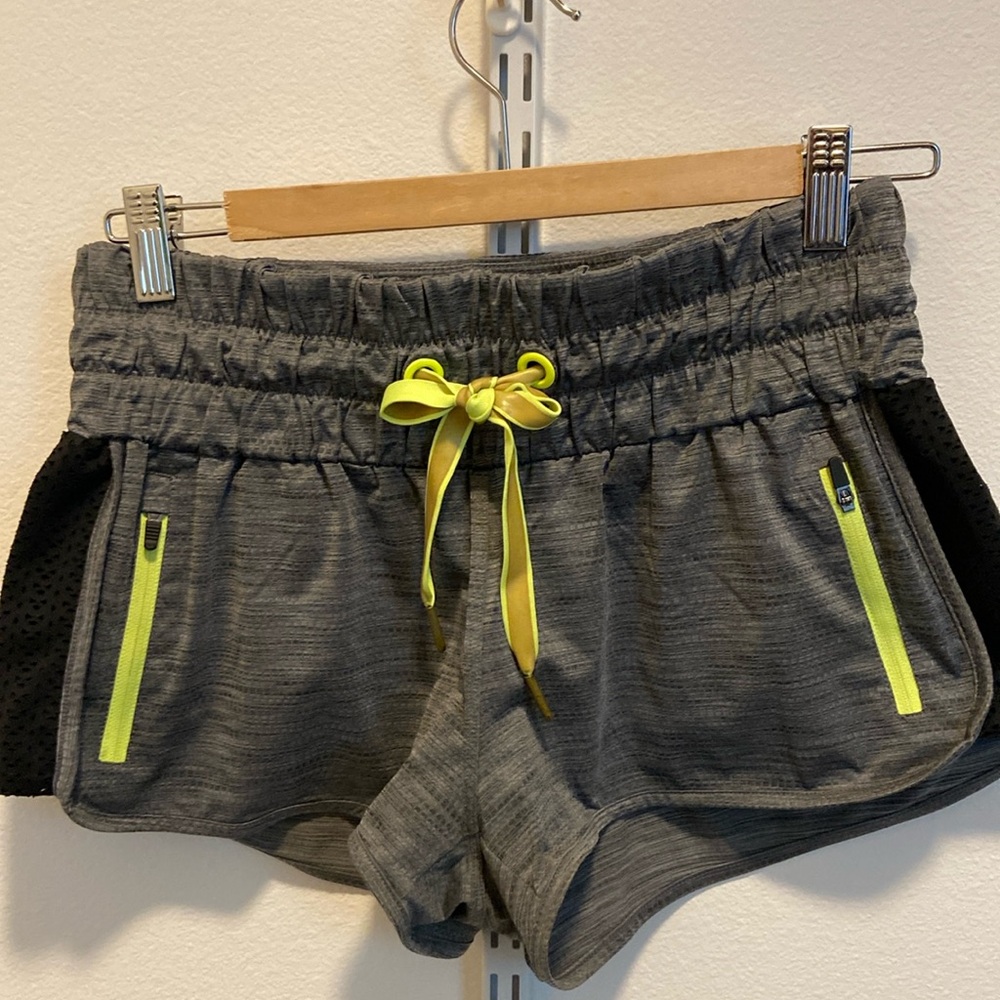 Jumping Jack shorts